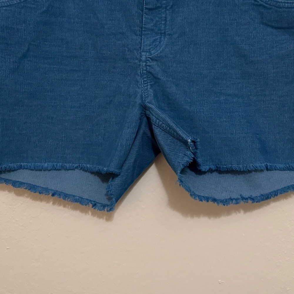 Carve Designs Women Shorts 16 Blue Corduroy Raw Hem Coastal Boho Summer Cut-offs - Picture 3 of 10